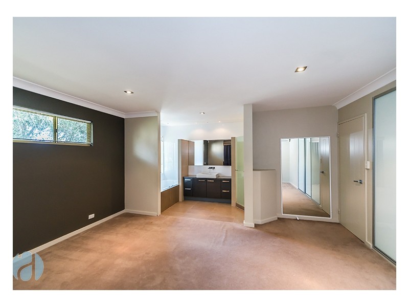 3 Harvey Street, Peppermint Grove WA 6011