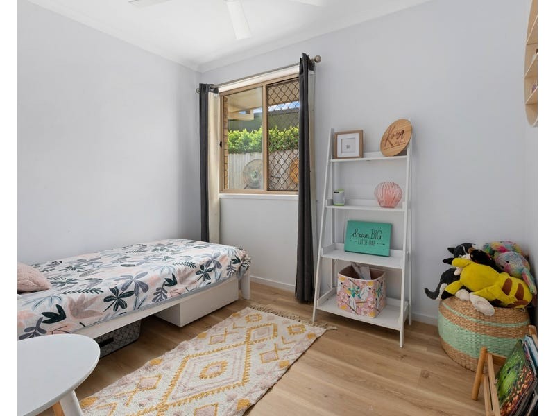 27 Montgomery Drive, Wellington Point QLD 4160