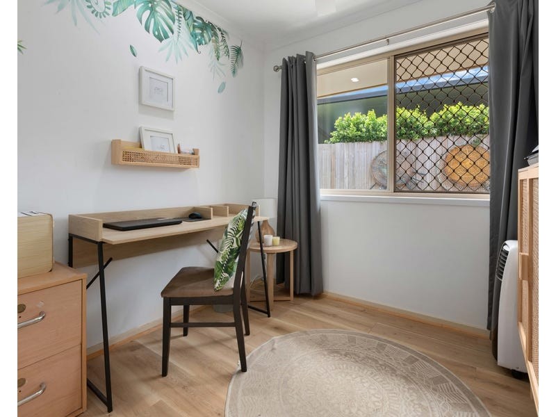 27 Montgomery Drive, Wellington Point QLD 4160