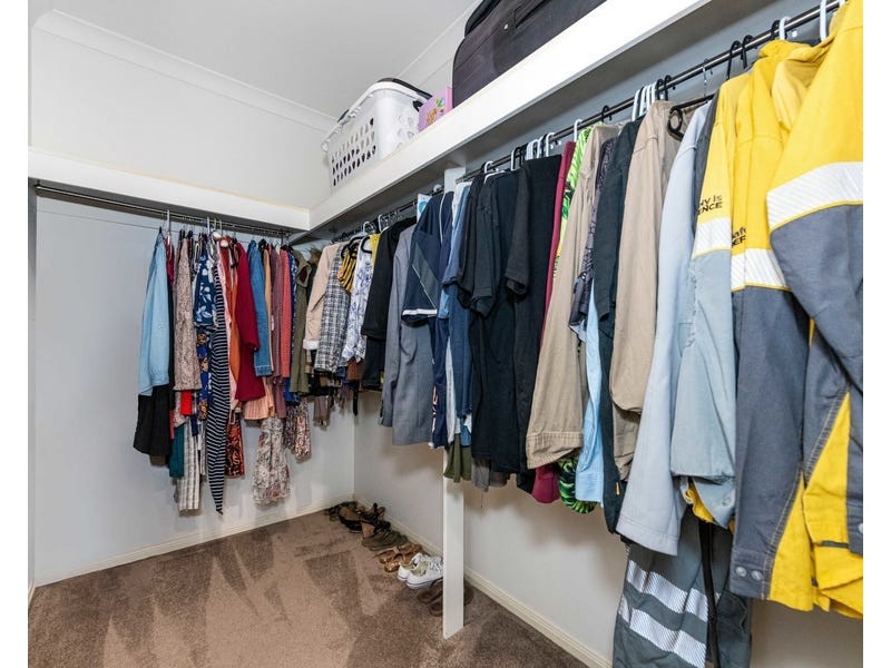 31 Victor Avenue, Glenella QLD 4740