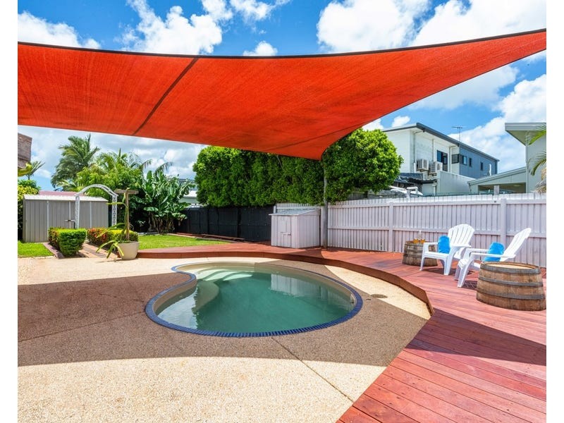 31 Victor Avenue, Glenella QLD 4740