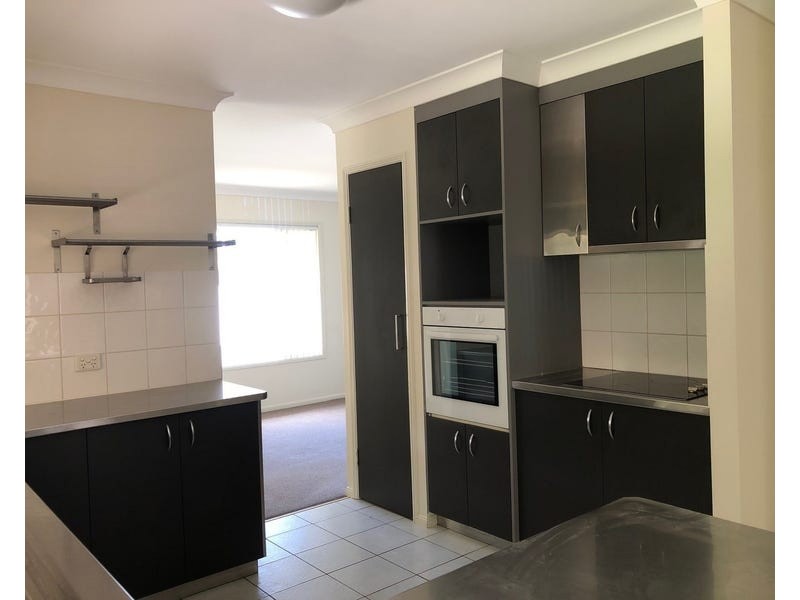 5 Chatsworth Circuit, Capalaba QLD 4157