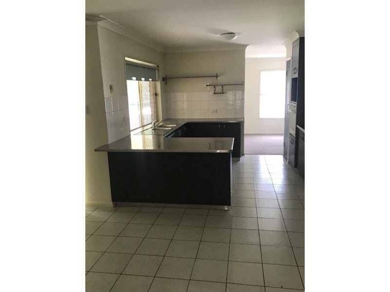 5 Chatsworth Circuit, Capalaba QLD 4157