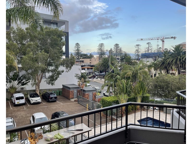 10/13 Campbell Crescent, Terrigal NSW 2260