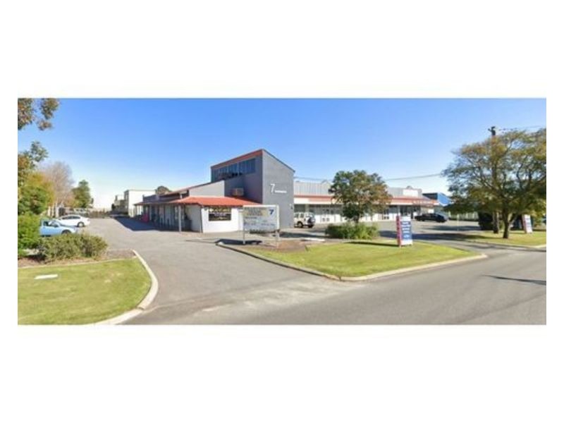 1/7 Yampi Way, Willetton WA 6155
