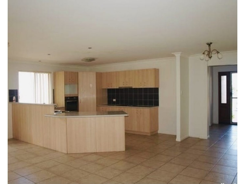 Sandstone Point QLD 4511