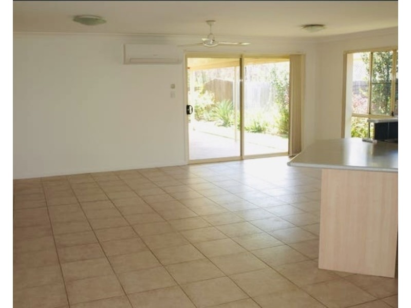 Sandstone Point QLD 4511