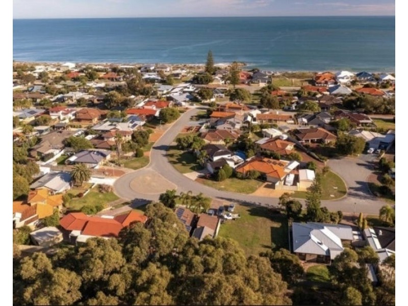 106 Hickman Road, Silver Sands WA 6210