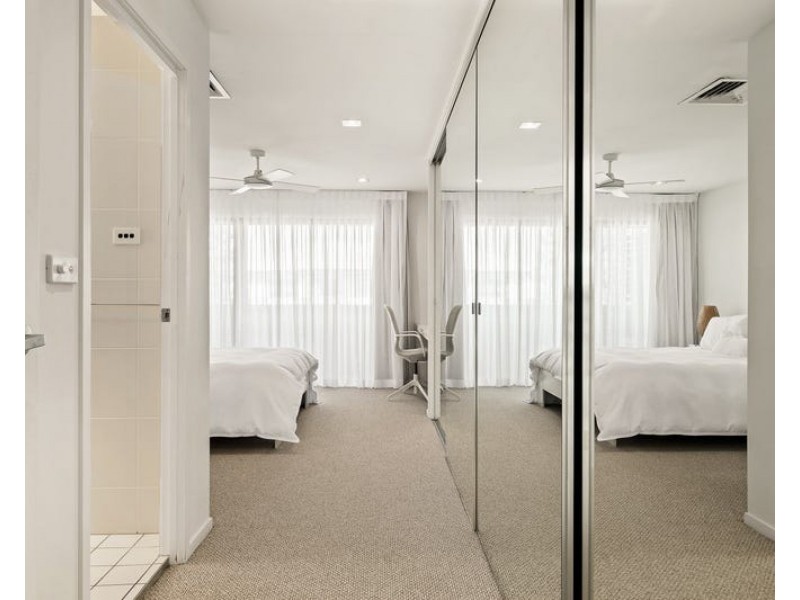 2 Shore Crescent, Bulimba QLD 4171