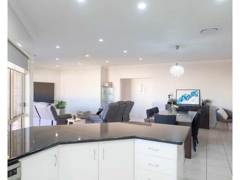 84 Karri Road, Leeton NSW 2705