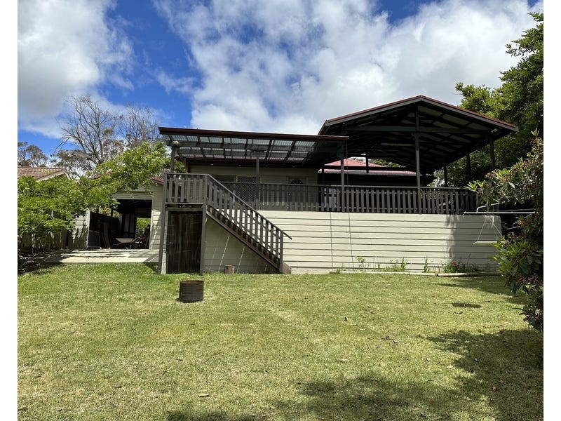 24 Seventh Avenue, Katoomba NSW 2780