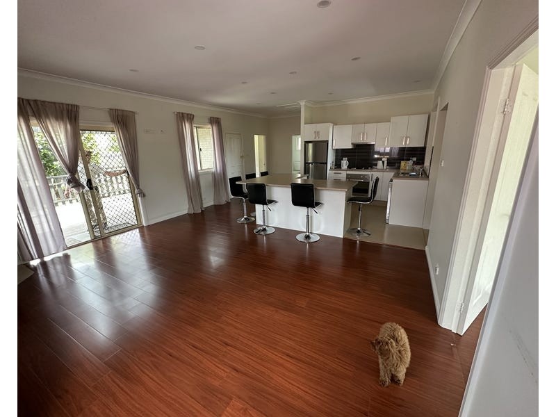 24 Seventh Avenue, Katoomba NSW 2780