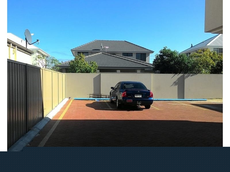 1B Katoomba Place, Belmont WA 6104