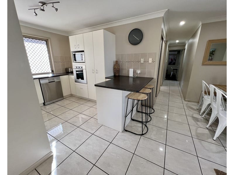 Sandstone Point QLD 4511
