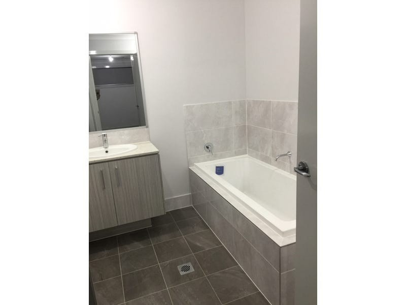 92 Jardine Drive, Edmondson Park NSW 2174