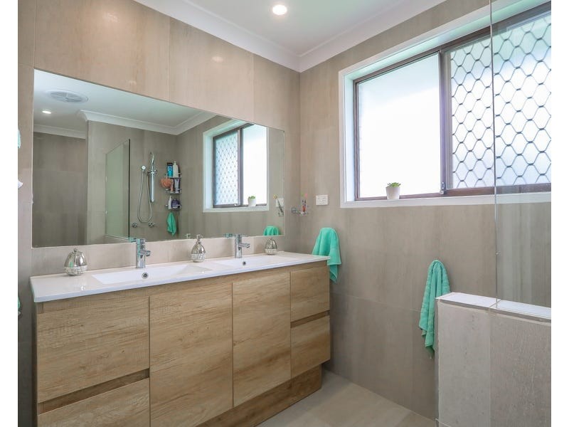 6 Tattler Court, Tweed Heads West NSW 2485