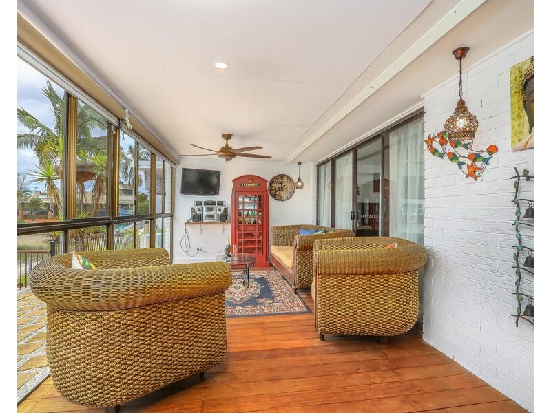 6 Tattler Court, Tweed Heads West NSW 2485