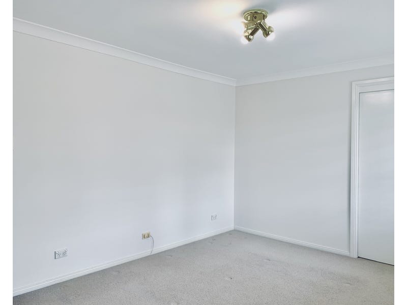 88 Englorie Park Drive, Glen Alpine NSW 2560