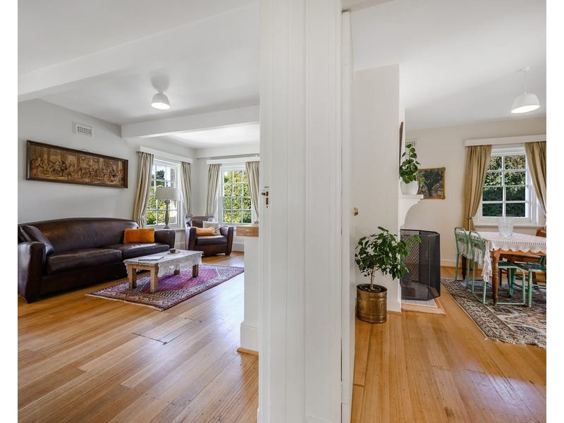 3 ILFRACOMBE CRESCENT, Sandy Bay TAS 7005