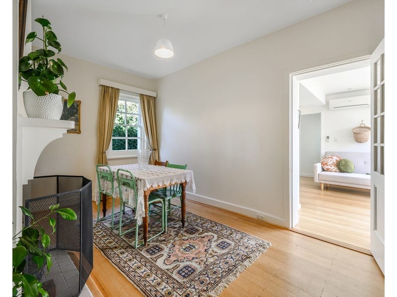 3 ILFRACOMBE CRESCENT, Sandy Bay TAS 7005