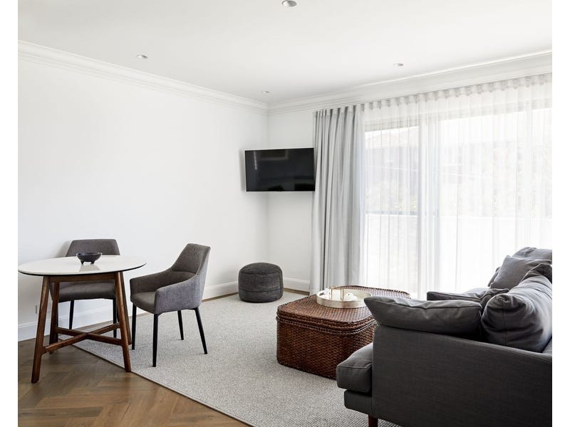 100 Dudley Street, Coogee NSW 2034