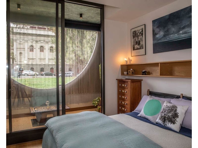 2/219 Napier Street, Fitzroy VIC 3065