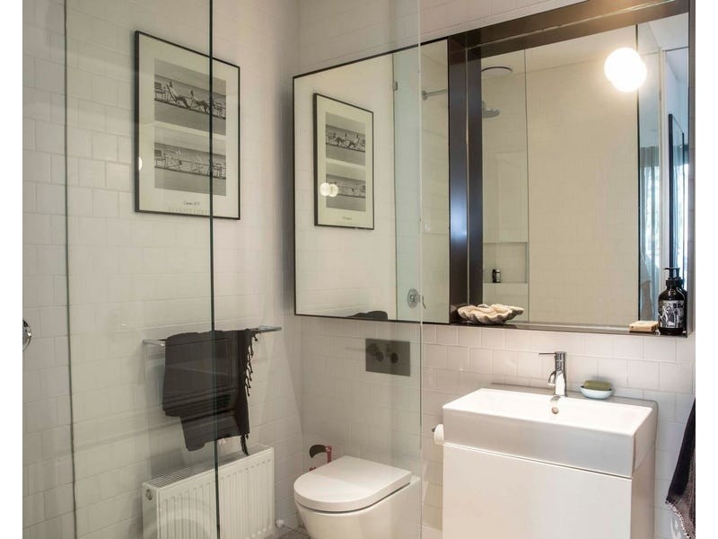 2/219 Napier Street, Fitzroy VIC 3065