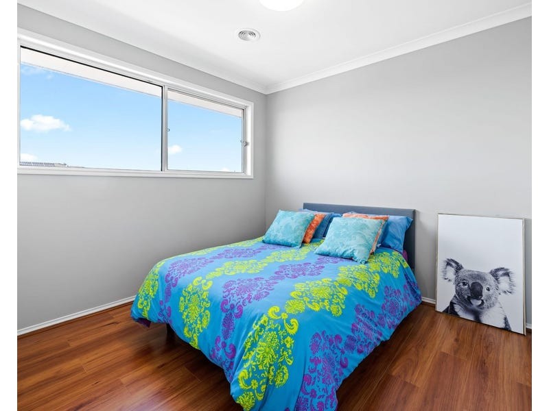 39 BURSA DR, Wyndham Vale VIC 3024