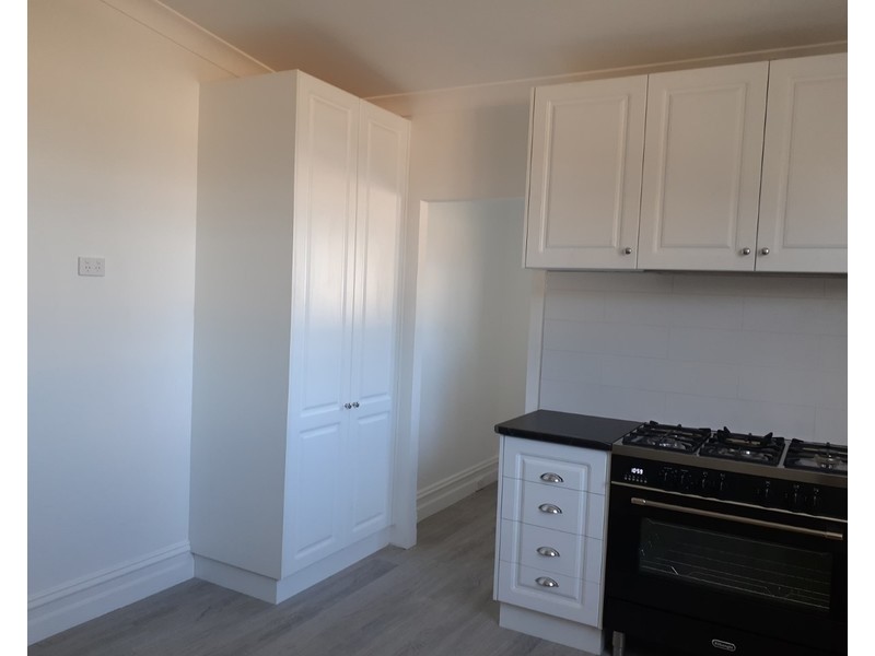 8 Bull  Street, Castlemaine VIC 3450