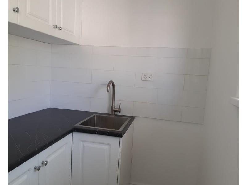 8 Bull  Street, Castlemaine VIC 3450