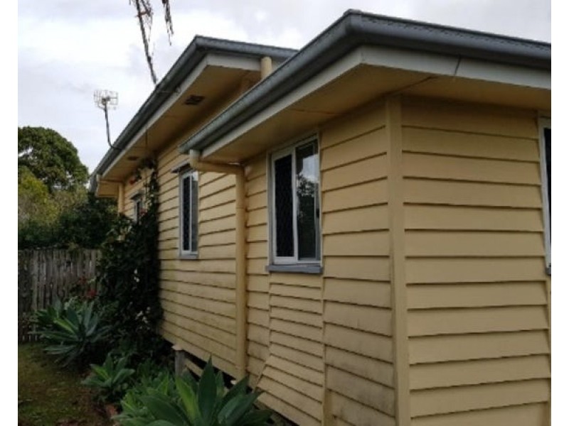 120 Elliott Heads Road, Avenell Heights QLD 4670