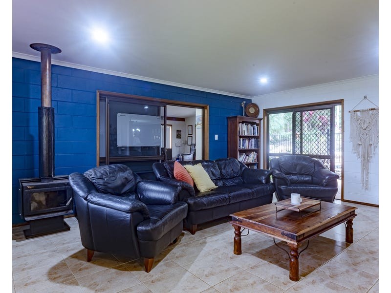 77 Veivers Drive, Speewah QLD 4881