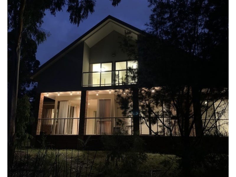 5 Lakeview Court, Glen Waverley VIC 3150