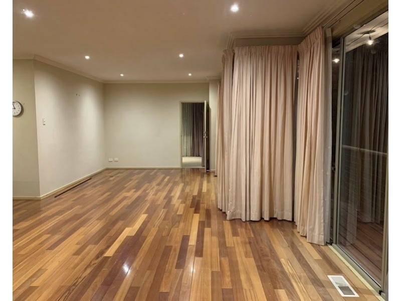 5 Lakeview Court, Glen Waverley VIC 3150