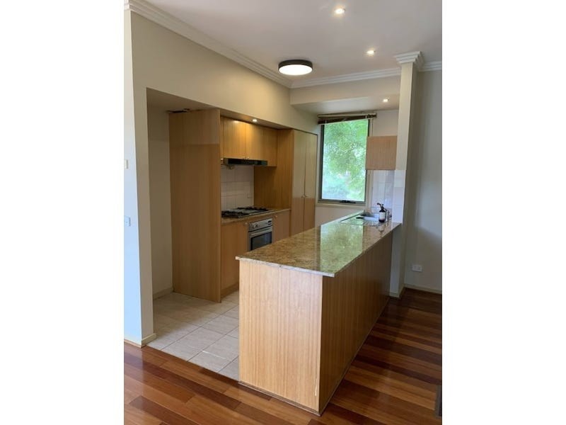 5 Lakeview Court, Glen Waverley VIC 3150