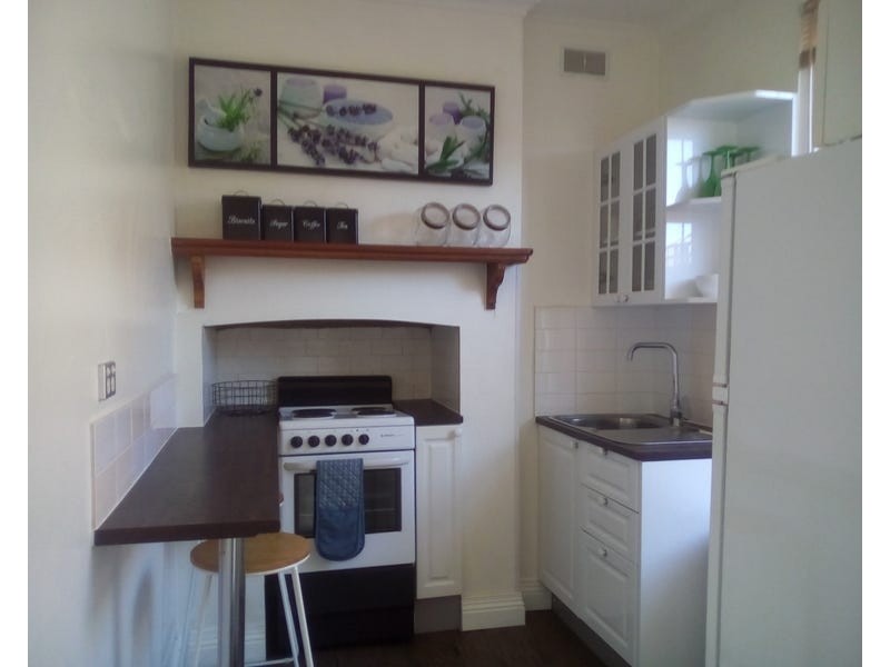 2 Hillside Crescent, Launceston TAS 7250