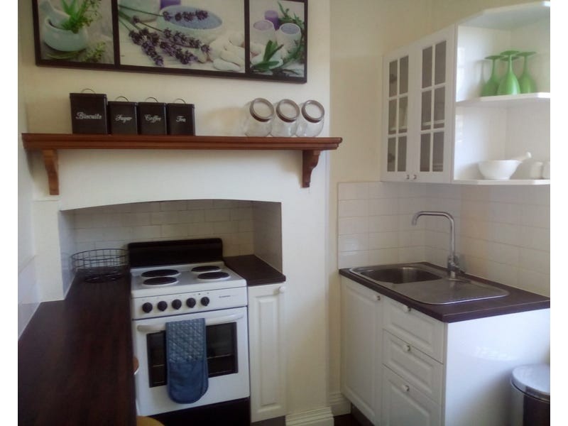 2 Hillside Crescent, Launceston TAS 7250