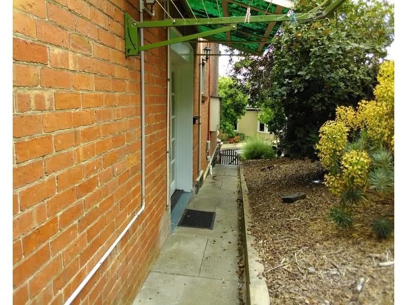 Apartment /2 Hillside Crescent, Launceston TAS 7250