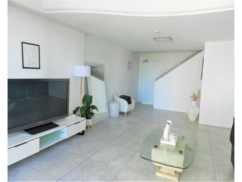 809/32 Surf Parade, Broadbeach QLD 4218