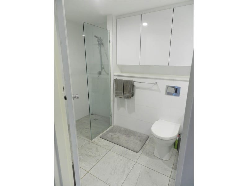 809/32 Surf Parade, Broadbeach QLD 4218