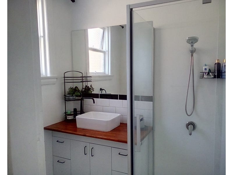 2 Hillside Crescent, Launceston TAS 7250