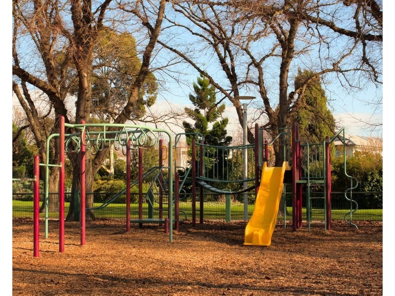 37 Macgregor St, Malvern East VIC 3145