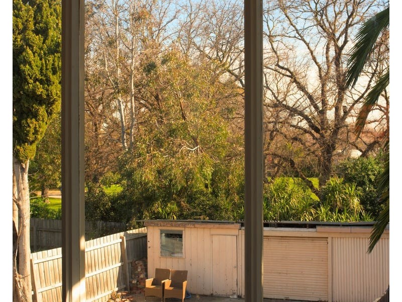 37 Macgregor St, Malvern East VIC 3145