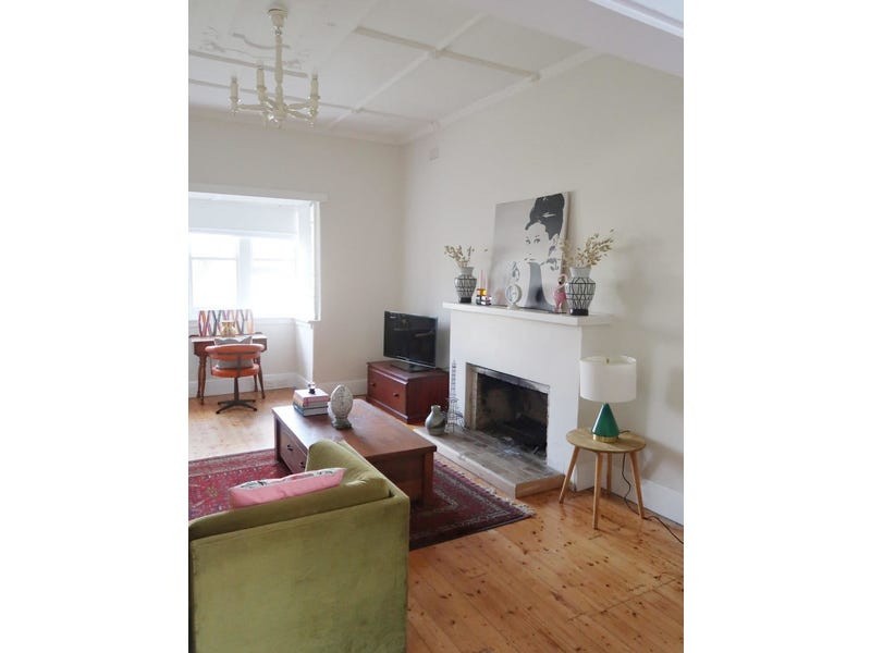 37 Macgregor St, Malvern East VIC 3145