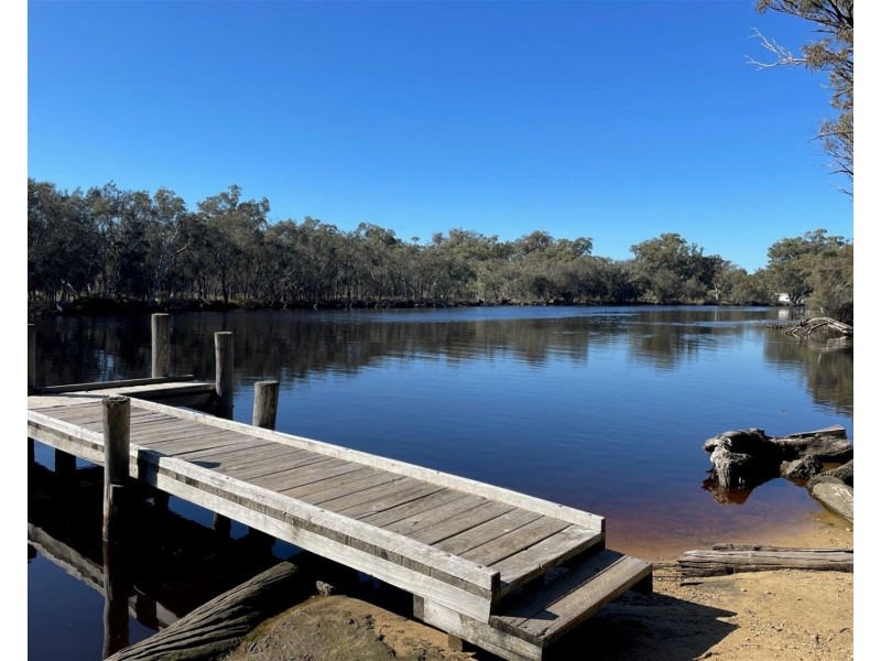 26 Nesbit road, Greenfields WA 6210