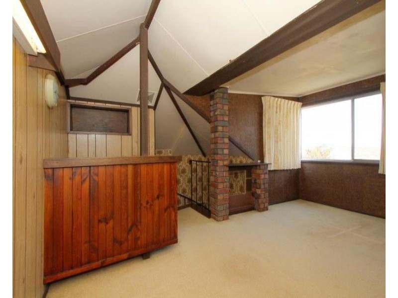 15 Derrick Street, Lalor VIC 3075