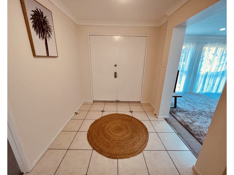 41 Clovelly Place, Sandstone Point QLD 4511