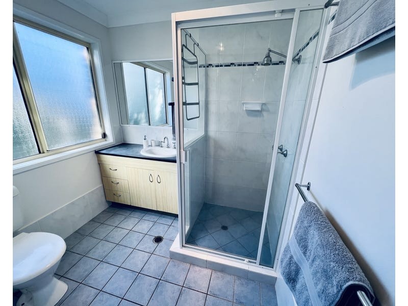 41 Clovelly Place, Sandstone Point QLD 4511