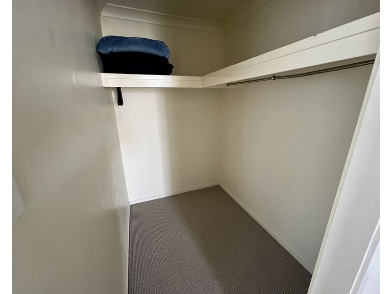 41 Clovelly Place, Sandstone Point QLD 4511