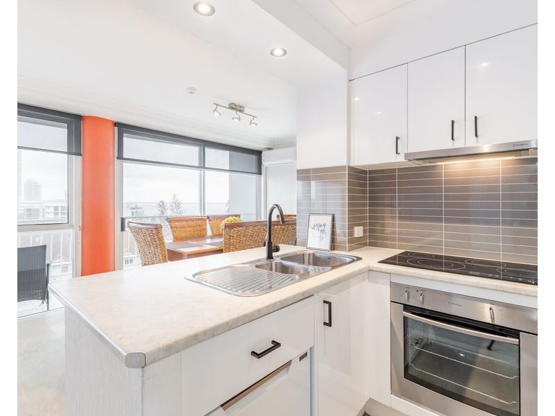 6H/510 Marine Parade, Biggera Waters QLD 4216